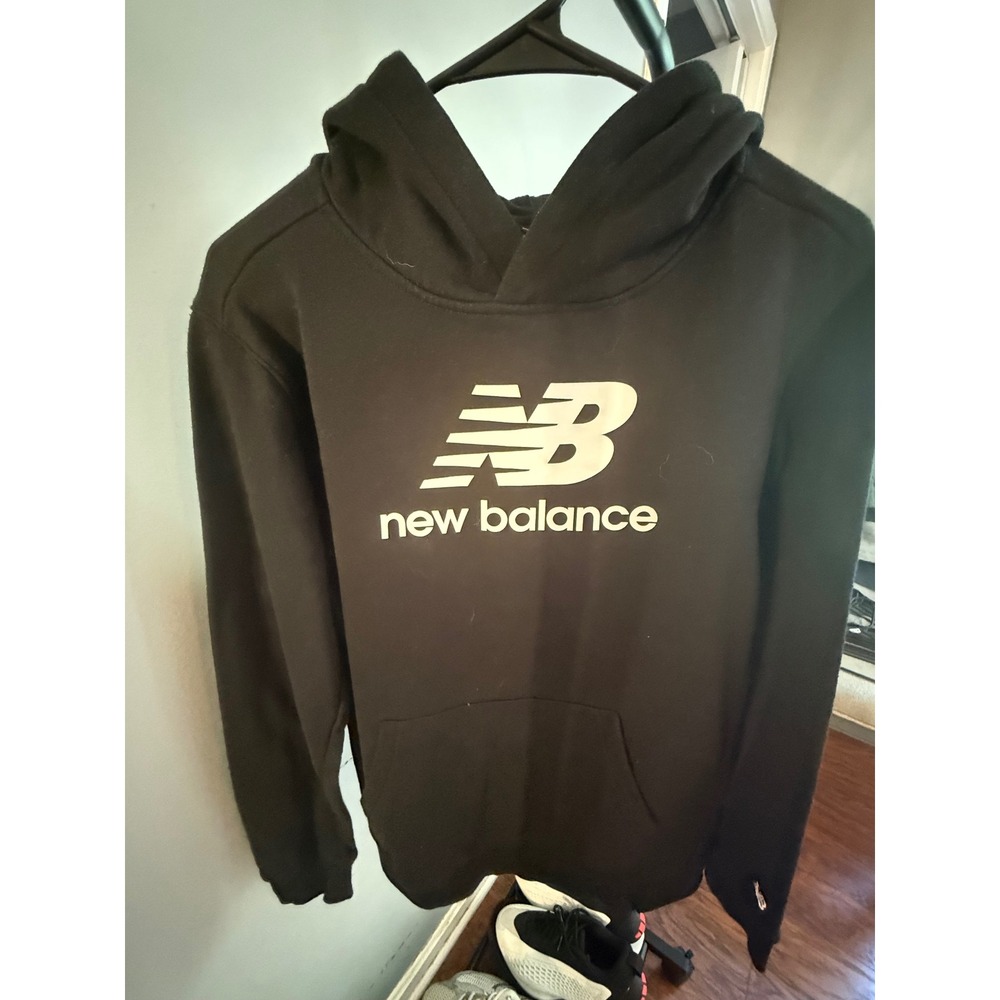 New Balance Mens Essentials Stacked Logo Hoodie Black Pullover Fleece Sweatshirt